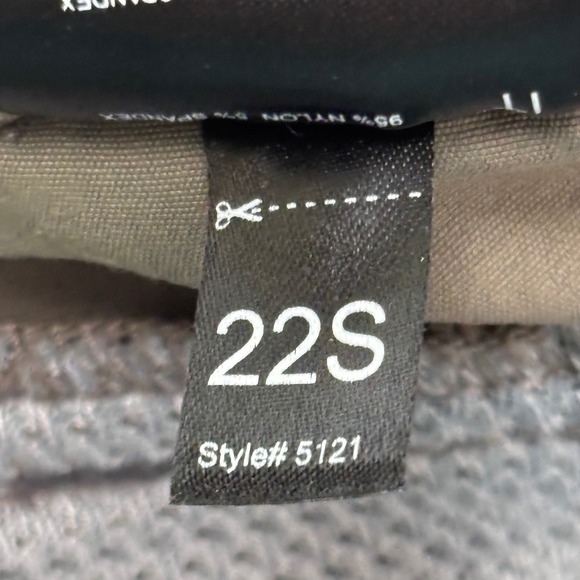 Kuhl Men's Renegade Khaki Athletic Shorts #5121 Flawed Size 35 - Picture 5 of 7